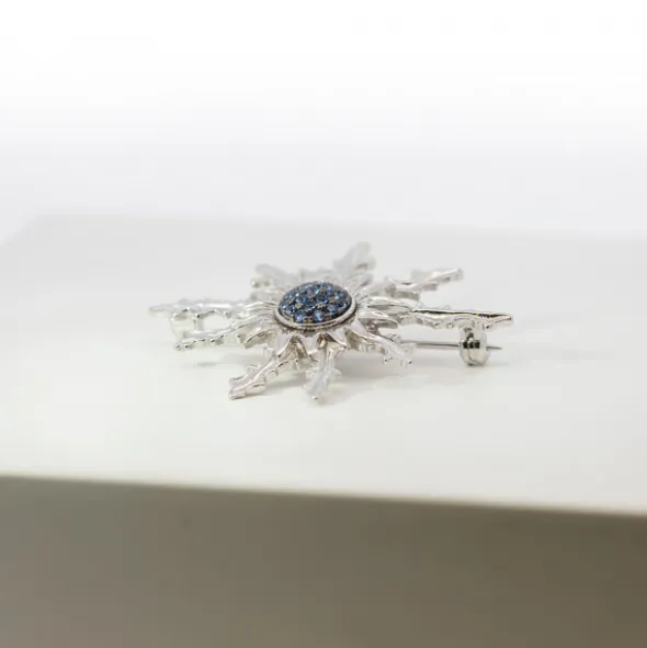 Broche Eguzkilore Plata con Circonitas Azules 38mm
