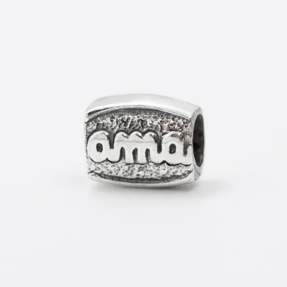 Charm Ama de Plata