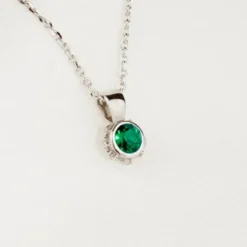 Colgante Distira Plata y Cristal Verde