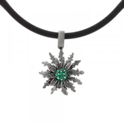 Colgante Eguzkilore Plata Negra y Circonitas Verdes 21mm