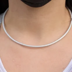 Cordón de Cuero Gris Metalizado