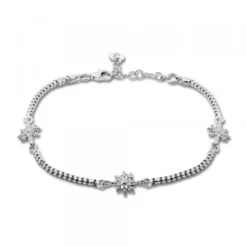 Pulsera de Plata con 3 Eguzkilore Rosas y Eslabones Grafilados